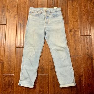 Vintage style Levi’s wedgie straight jeans NWOT